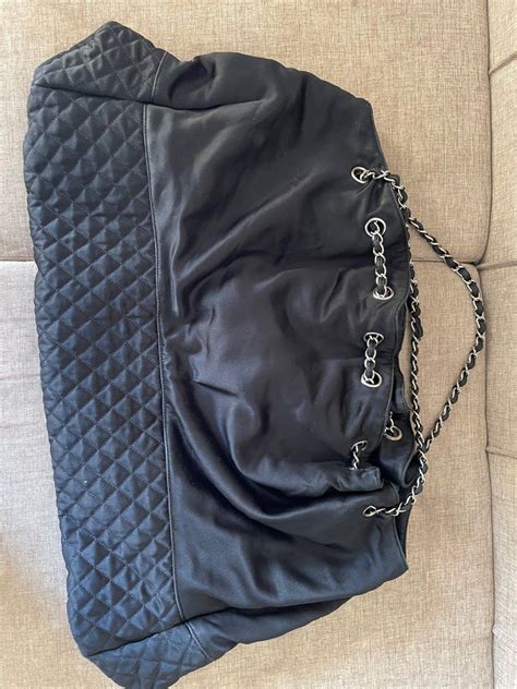 chanel dumpling bag